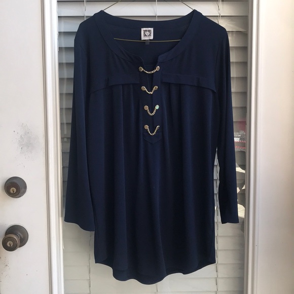 Navy top - Picture 1 of 6